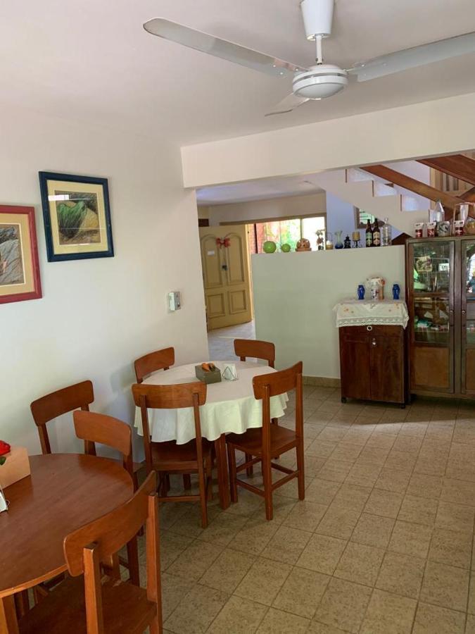 La Casa De Pedro Hostel 엔카르나시온 외부 사진